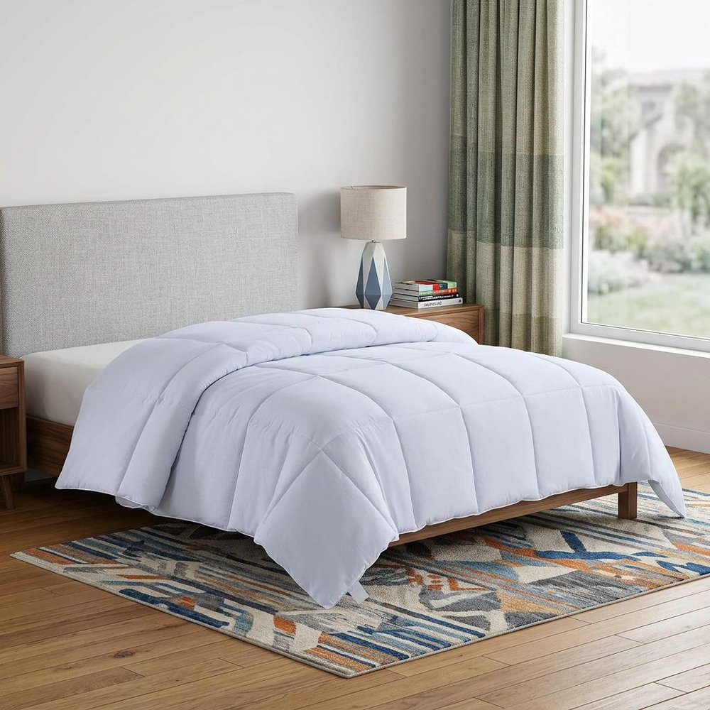 White Twin Microfiber Thread Count Down Alternative Duvet Insert  Warm Home View