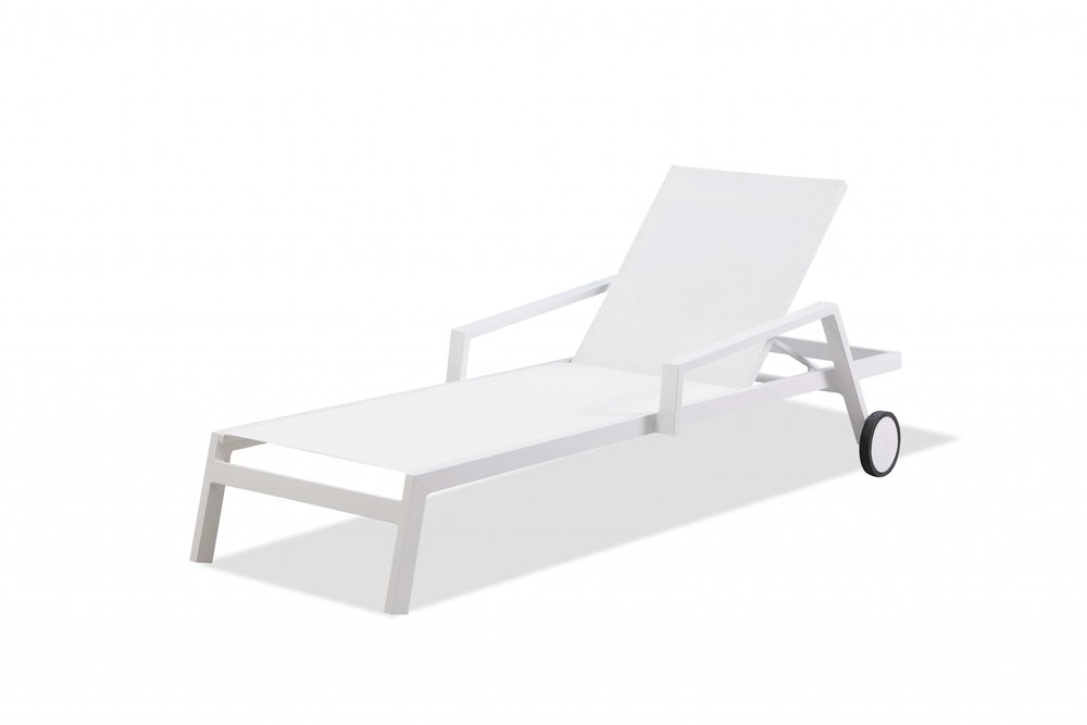 Set Of 2 White Modern Aluminum Chaise Lounges  Warm Home View