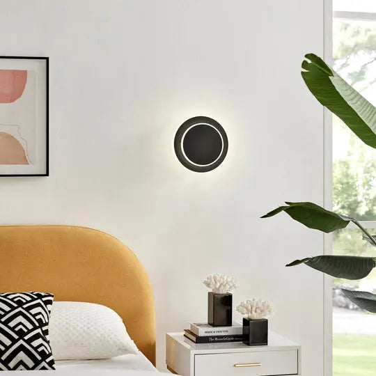 Luna Eclipse Two Circle Multiuse Lamp  // Black  Warm Home View