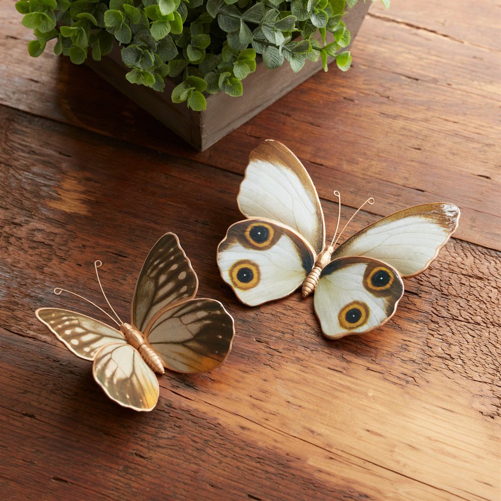 Set of Two White Resin Figurine Tabletop Sculpture  Warm Home View